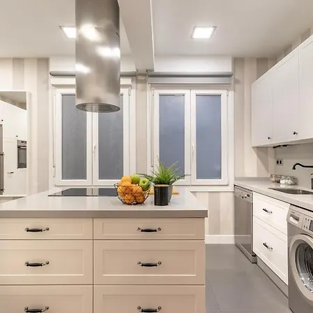 Gran Con Estilo En El Centro De Апартаменты